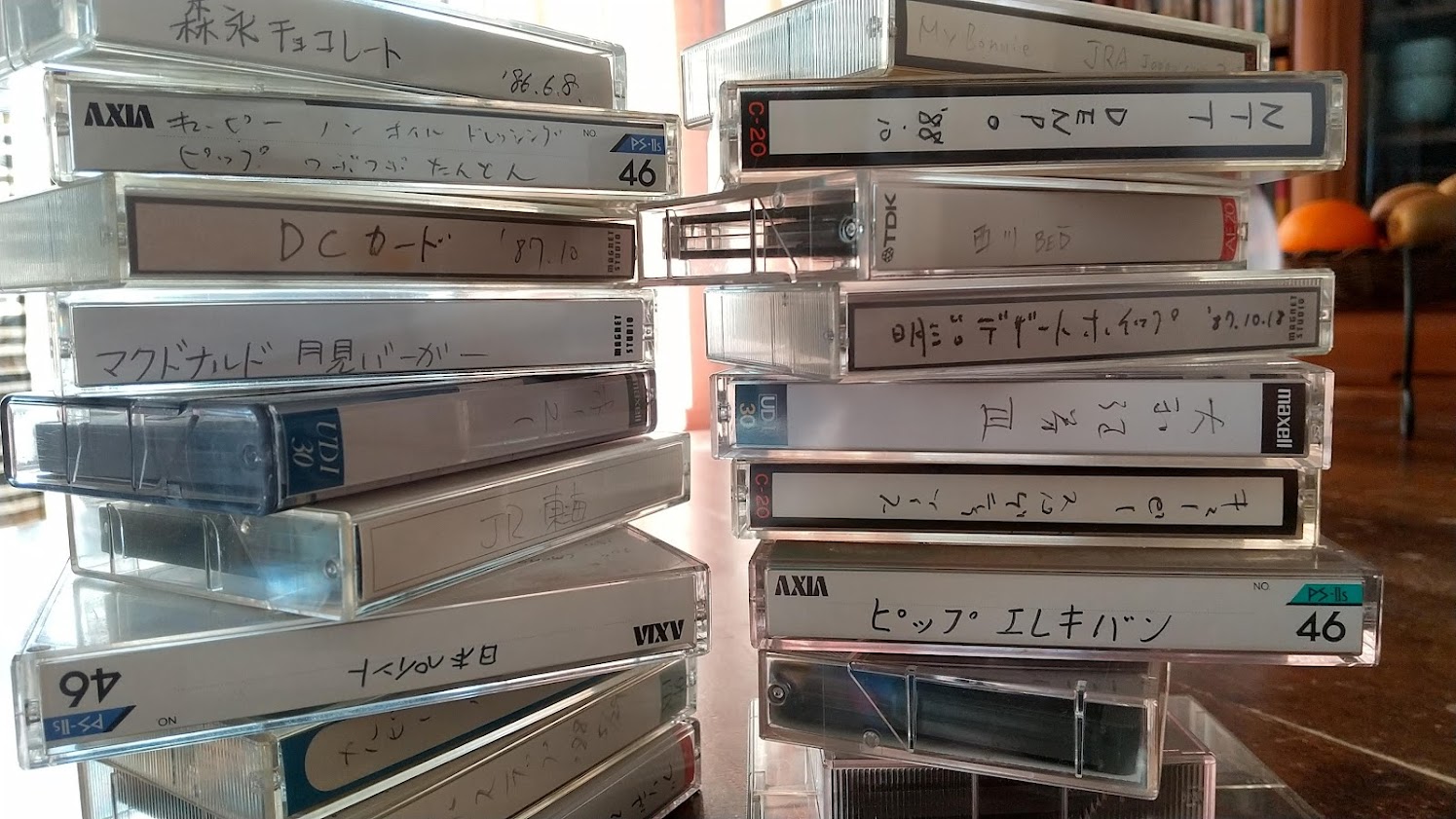 CM音楽を収録したカセットテープ
